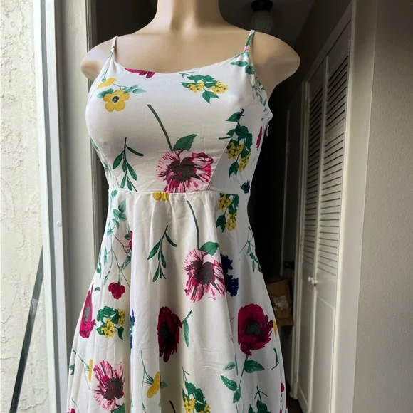 Old Navy dress - Picture 1 of 2